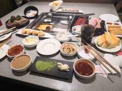 -海底捞火锅(宝龙广场夜宵主题店)