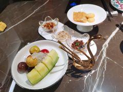 -海派悦庭·海胆烧麦·新融合菜(凯德广场店)
