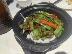 -小河公主秘制烤羊腿(小绿谷店)