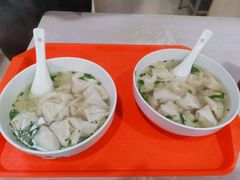 -周震馄饨