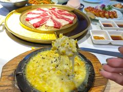 玉米爱上芝士-猪啊牛呀羊啊铜盘烤肉(正大广场店)