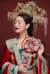 -麦田·婚纱摄影(天河新天地店)