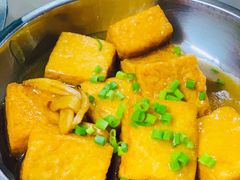 鲍汁手工豆腐-美兰春记食店·龙舌坡红烧牛肉