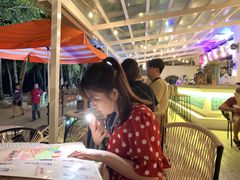 -Cha Cha's Beach Cafe
