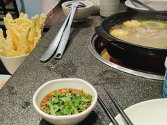 -野迹·石橄榄鸡·烧烤(新洲店)