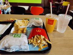 -麦当劳(新洲南路店)