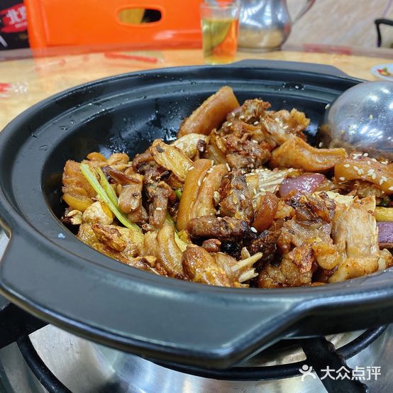 鸿运酒家