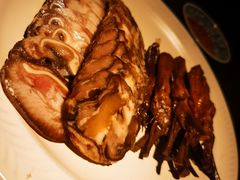-肆海小川菜酒馆Wine Bistro (青年路店)