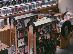-黑胶星球(华发中城商都店)