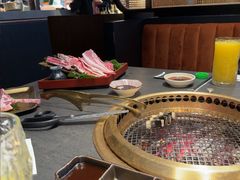 -铭牛烧肉·和牛海鲜自助(高新月牙湖店)