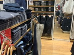 -优衣库(东莞汇一城店)
