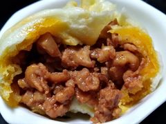 奥尔良鸡腿包-老陶包子铺(南大西南村店)