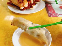 -青岛锅贴(洛阳路分店)
