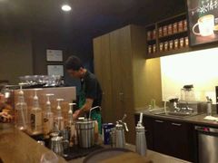 -星巴克(保定华创广场店)