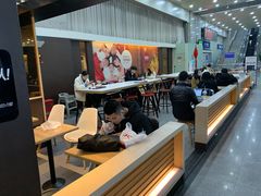 -肯德基(南京站A2检票口楼上)