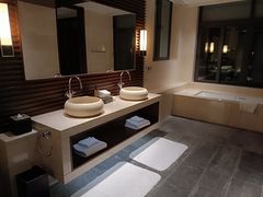 -海南清水湾莱佛士酒店