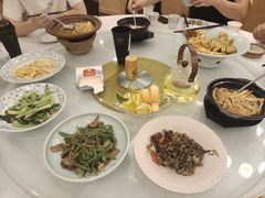 -围龙屋客家食府(福田店)