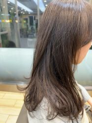 -首脑美发沙龙