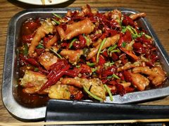 -喝丢一只鞋辣炒海鲜小烧烤(三八广场店)