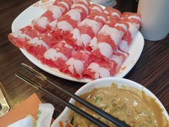 -呷哺呷哺(世贸.工三店)