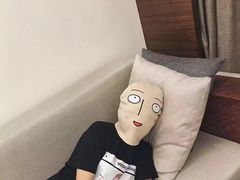 -志龙皇冠吃货椰子铺
