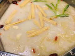 -佬土鹅肠火锅(解放路店)