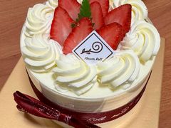 -花花卷卷·鲜食蛋糕(静安久光百货店)