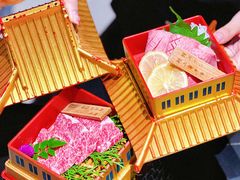 -山川小町·极番烧肉(新地假日广场店)