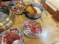 -汉江山料理级自助烤肉(荆州万达店)