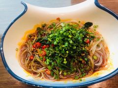 菠菜捞粉条-有红鸡毛店·川菜(建设路店)