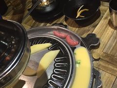 -哈哈碳都·牛肋条无限自助烤肉(台江万达店)