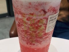 霸气芝士草莓-奈雪的茶(中储能店)