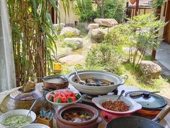 -湘力力小院·鱼汤泡饭(枫林路店)