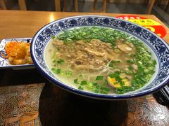 -桥香园正宗过桥米线(机场五店)