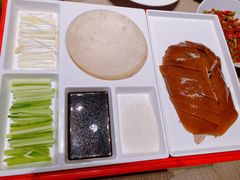 -艳阳天·非遗楚菜(武汉客厅店)