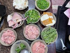 -星鸿社重庆老火锅(燃灯寺分店)