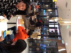 大堂-奈雪的茶(青岛卓悦里INTOWN店)