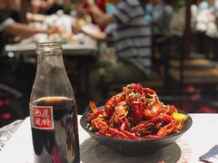 -巴厘龙虾·榜首油焖大虾(音乐学院·沿江酒馆店)