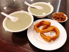 -聚德华天护国寺小吃(甜水园店)