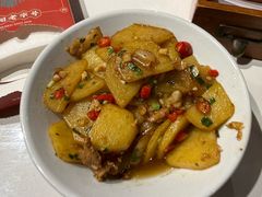 -琥珀老六龙虾(四里河店)