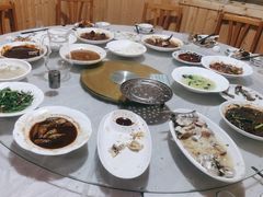 -小六农家乐(崇明西沙湿地店)