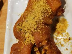 烤猪蹄-喝丢一只鞋海鲜烧烤·海肠捞饭(东关街店)