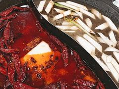 -鸿姐老火锅(疁城新天地店)