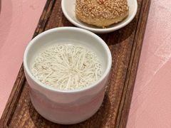 文思豆腐配蟹壳黄-江南灶中餐厅(南京香格里拉店)