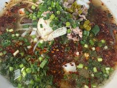 -白露塘杀猪粉(药王街店)