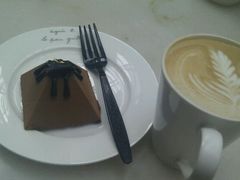 android_upload_pic-agnès b. CAFE(ifc mallLA LOGGIA bis)