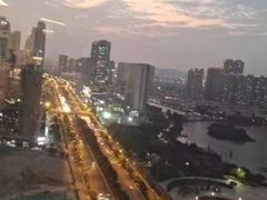 -荣誉国际酒店-云顶旋转餐厅