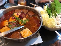 台式鸭血豆腐锅-鹿港小镇(黄金店)