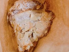 杏仁牛角包-TIENSTIENS将将(三里屯店)