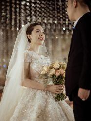 -伯瓷皇后婚纱艺术空间